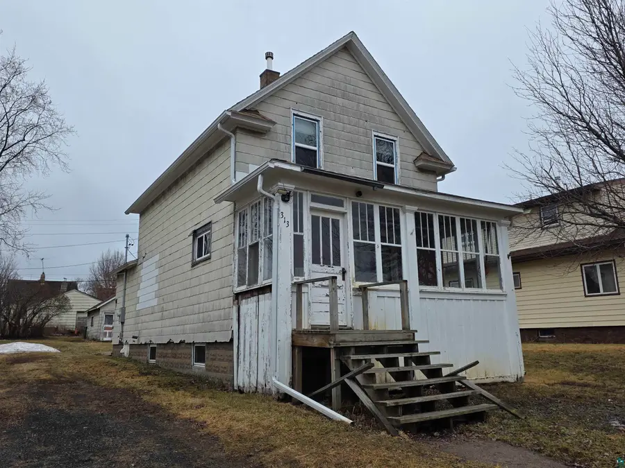 313 W Minnesota Ave, Gilbert, MN 55741 - #3