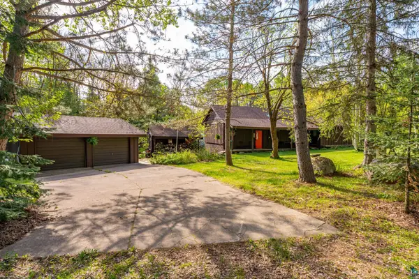 13464 Chestnut Dr, Ely, MN 55731