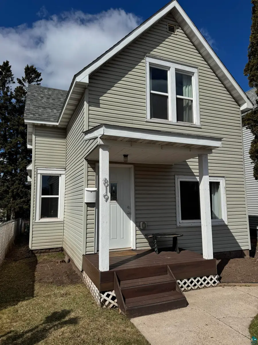 819 5th Ave, Two Harbors, MN 55616 - #2