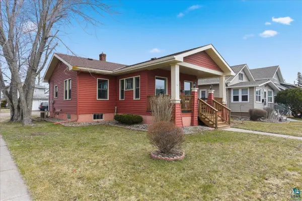 11 B Hayes Ct, Superior, WI 54880