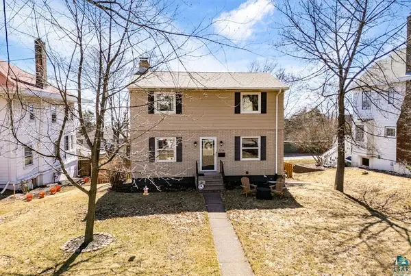 2928 E Superior St, Duluth, MN 55812