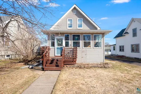 111 2nd St, Proctor, MN 55810