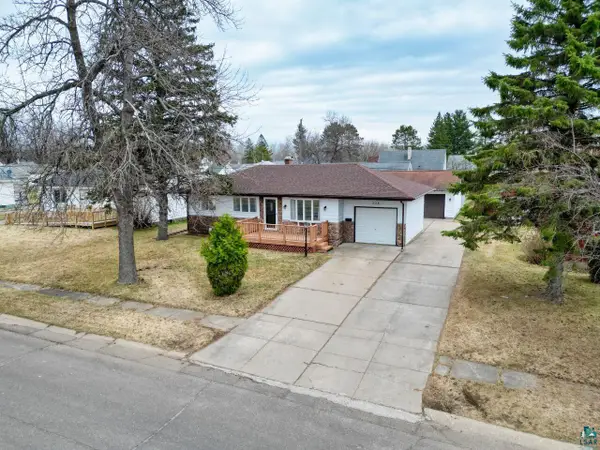 308 Hampshire Dr, Hoyt Lakes, MN 55750-0000