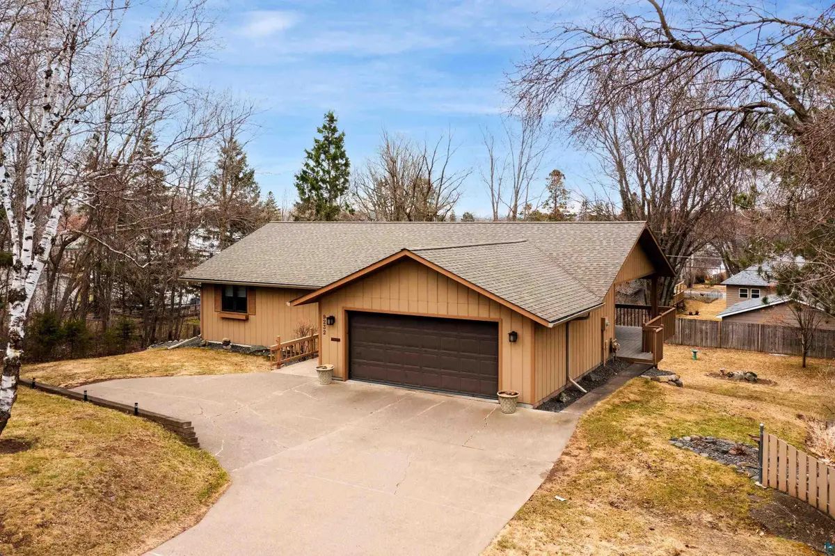 9232 Lawn St, Proctor, MN 55810 - #1