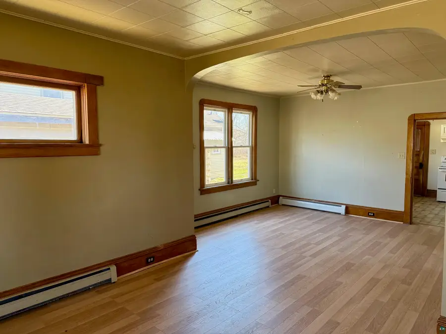 609 14th Ave E, Ashland, WI 54806 - #3