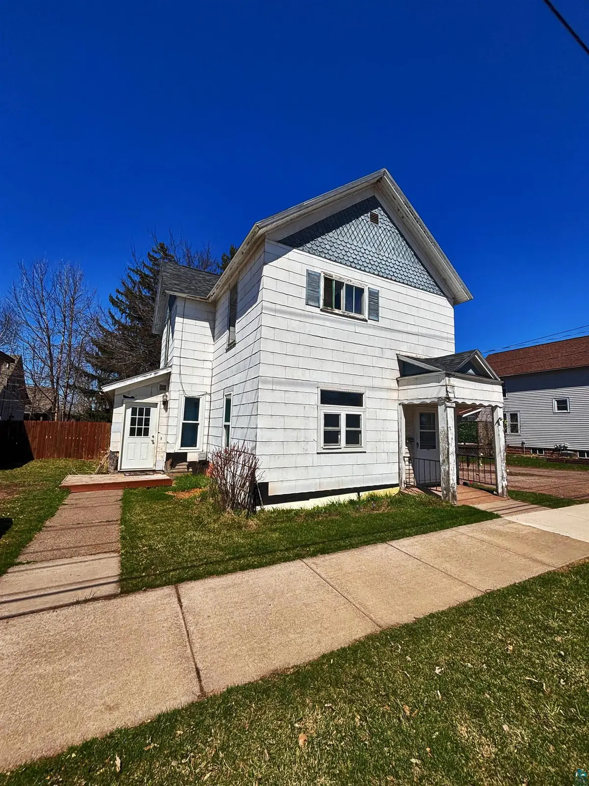 1015 6th St W, Ashland, WI 54806 - #1