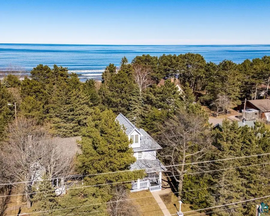 3206 Minnesota Ave, Duluth, MN 55802 - #3