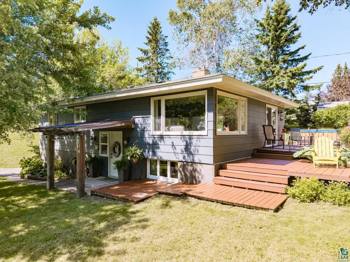 1905 Hutchinson Rd, Duluth, MN 55811 - #1