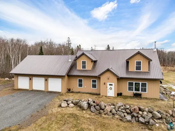 4598 Mcalpine Spur Rd, Two Harbors, MN 55616