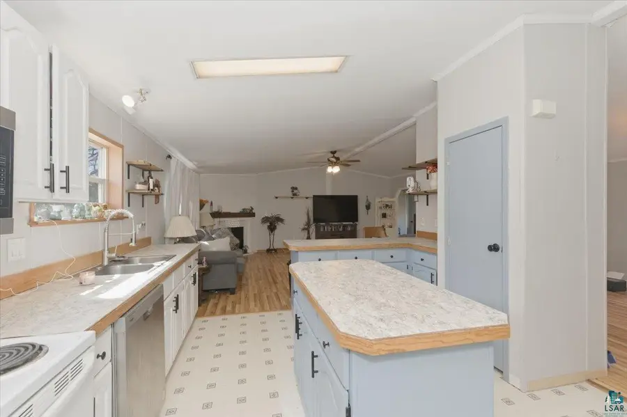 4612 E Valley Brook Rd, Superior, WI 54880 - #2