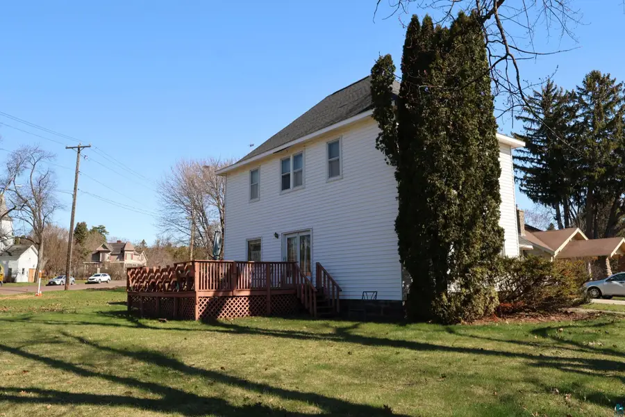 111 W 3rd St, Washburn, WI 54891 - #3