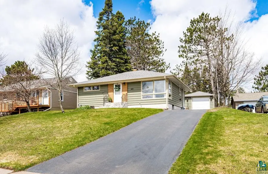 335 W Winona St, Duluth, MN 55803 - #2