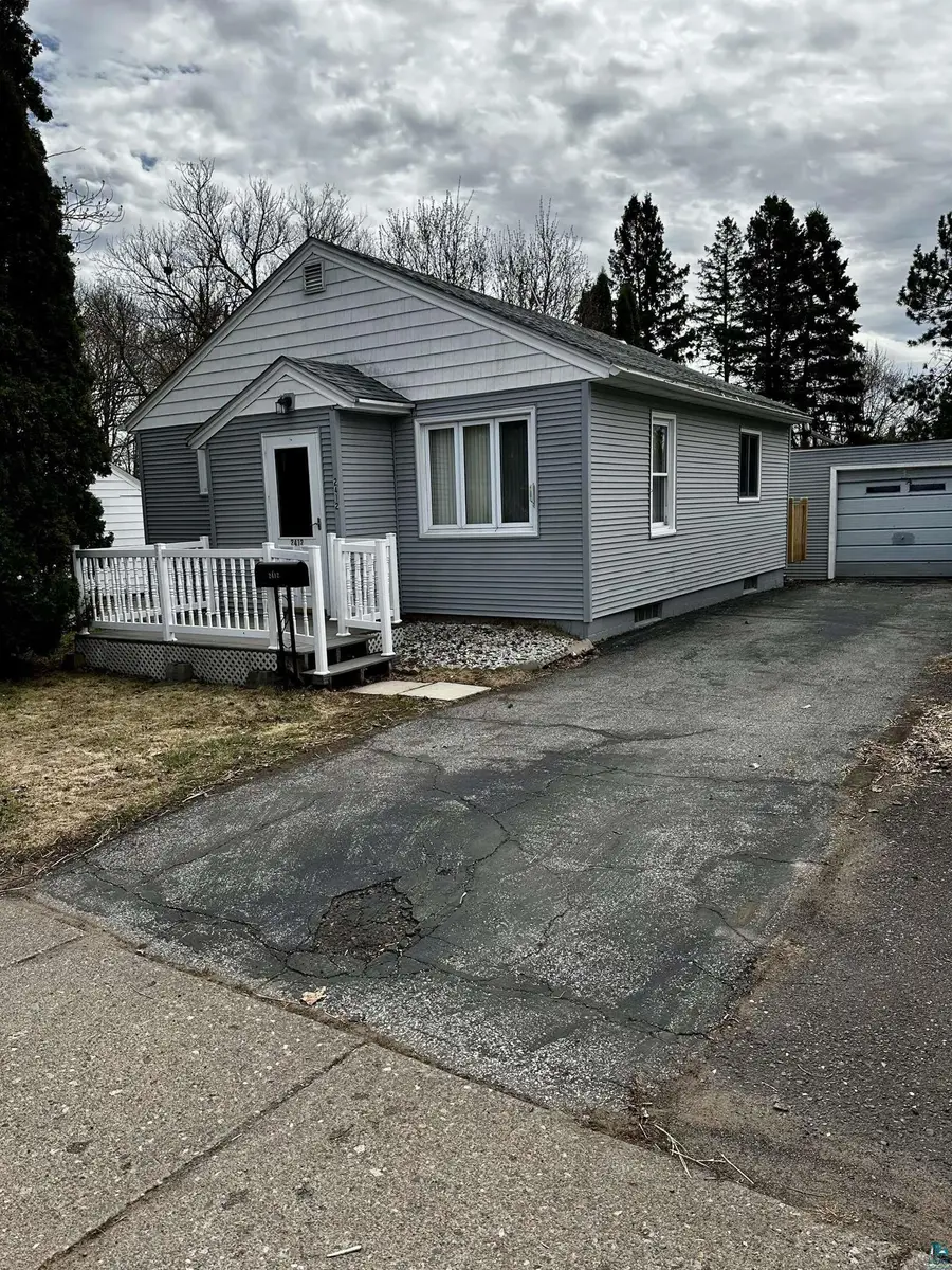 2412 Selmser Ave, Cloquet, MN 55720 - #2