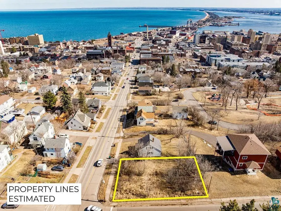 2 W 7th St, Duluth, MN 55802 - #2