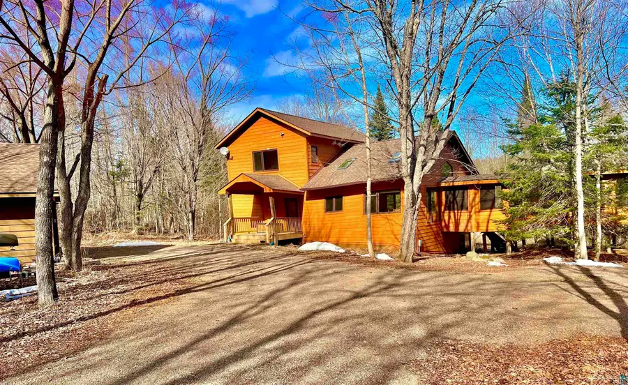 38 Sawmill Ln, Lutsen, MN 55612 - #2