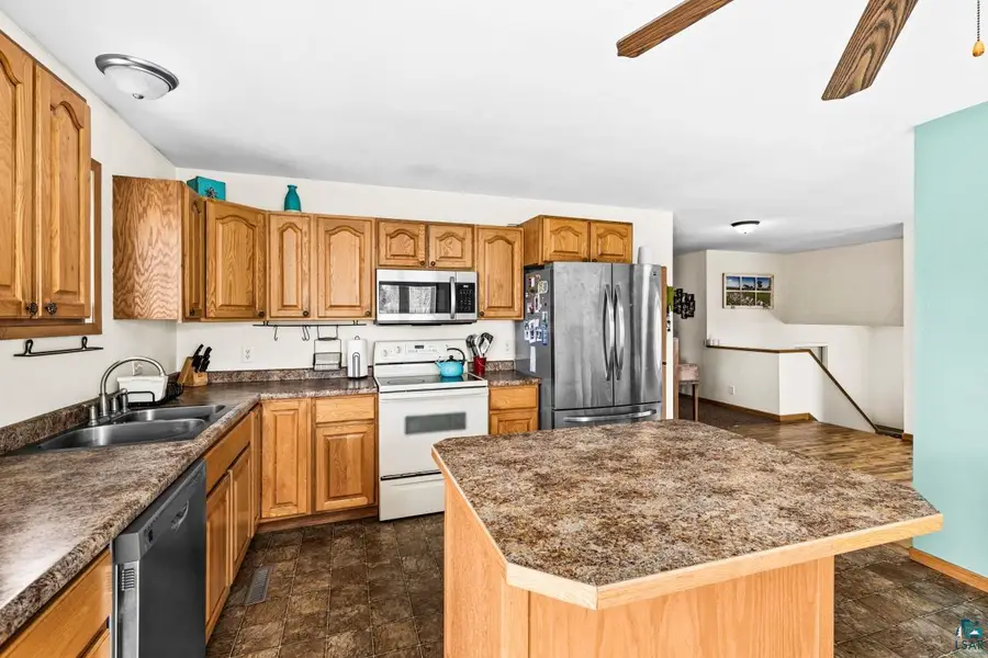2667 Chloe Ln, Carlton, MN 55718 - #3