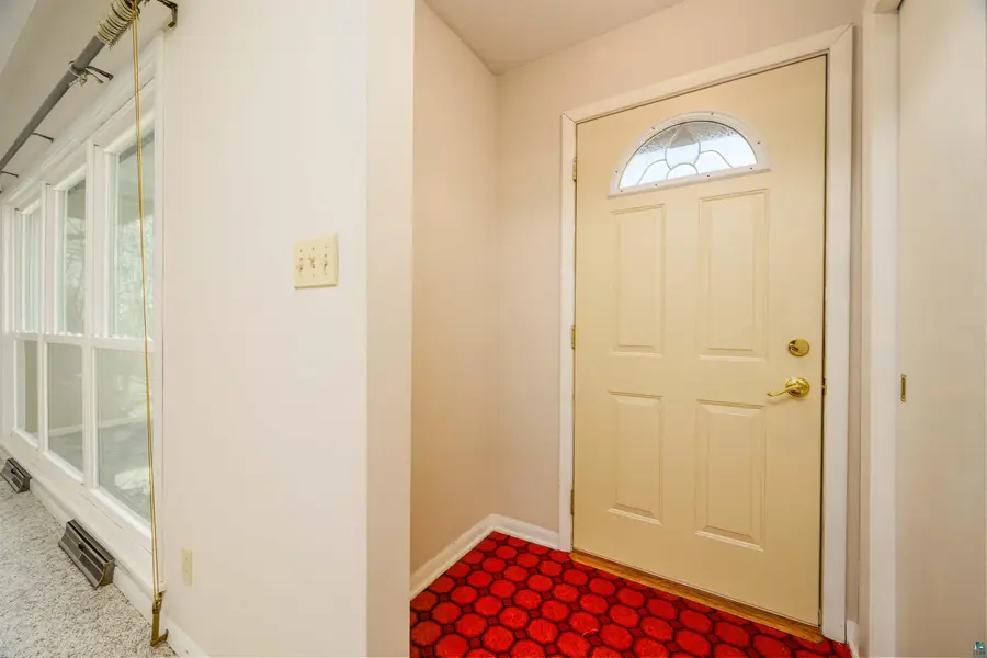 3714 Woodland Ave, Duluth, MN 55803 - #2
