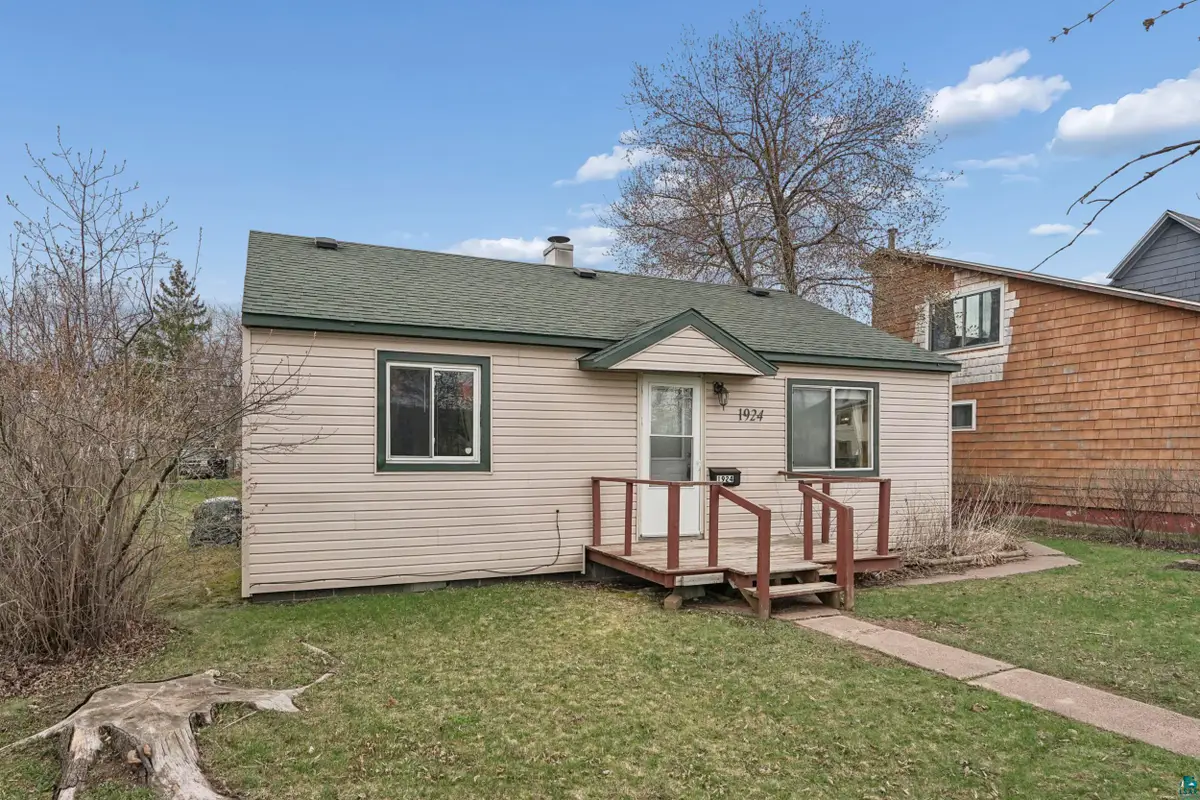 1924 Pennsylvania Ave, Superior, WI 54880 - #1