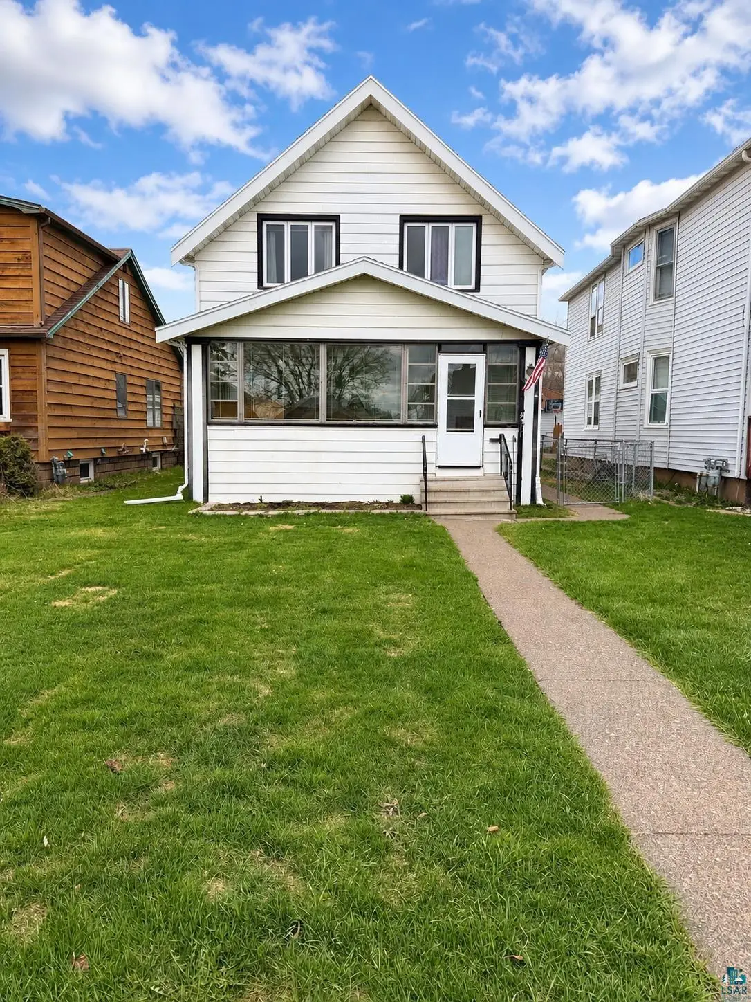 4311 4th St W, Duluth, MN 55807 - #1