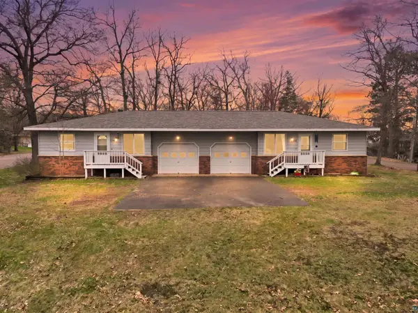 1114 & 1118 Fleming St, Spooner, WI 54801