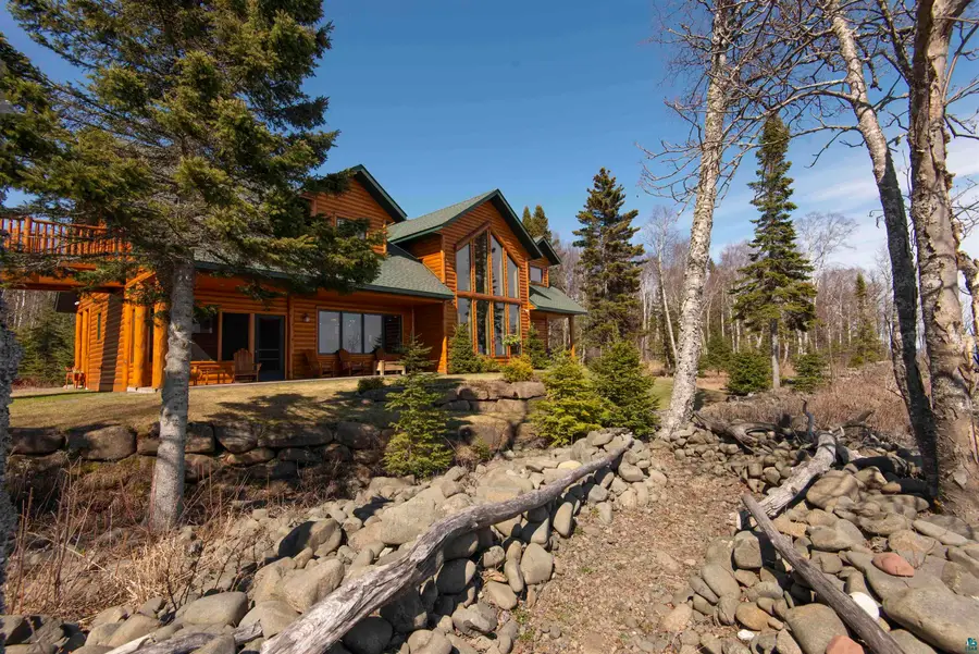 144 Stonegate Rd, Hovland, MN 55606 - #2