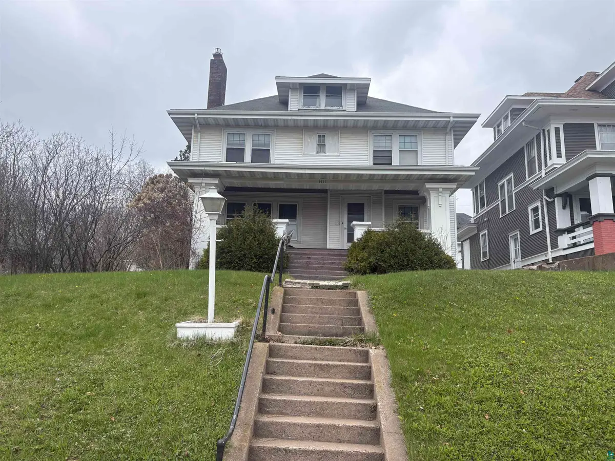 1411 E 4th St, Duluth, MN 55805 - #1