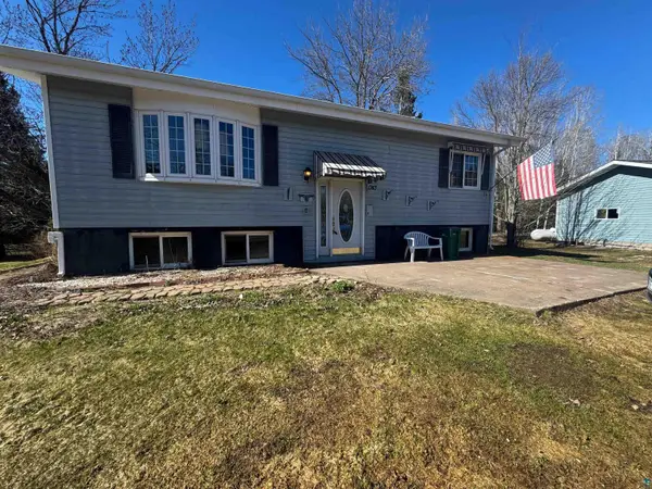 1743 Shilhon Rd, Duluth, MN 55804