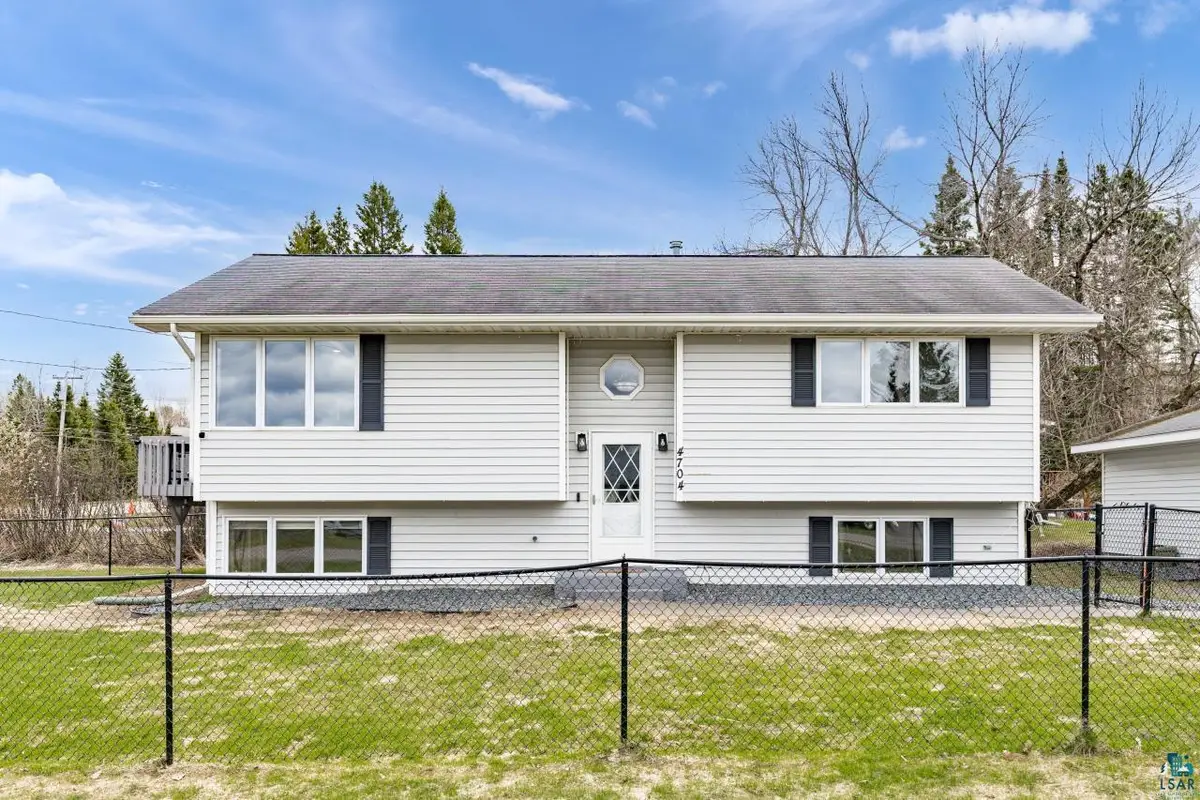 4704 Portland Rd, Hermantown, MN 55811 - #1