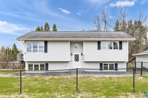 4704 Portland Rd, Hermantown, MN 55811