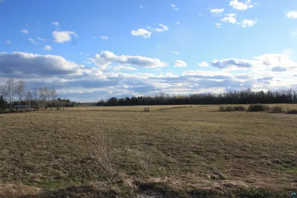 28XX Meteraud Rd, South Range, WI 54874