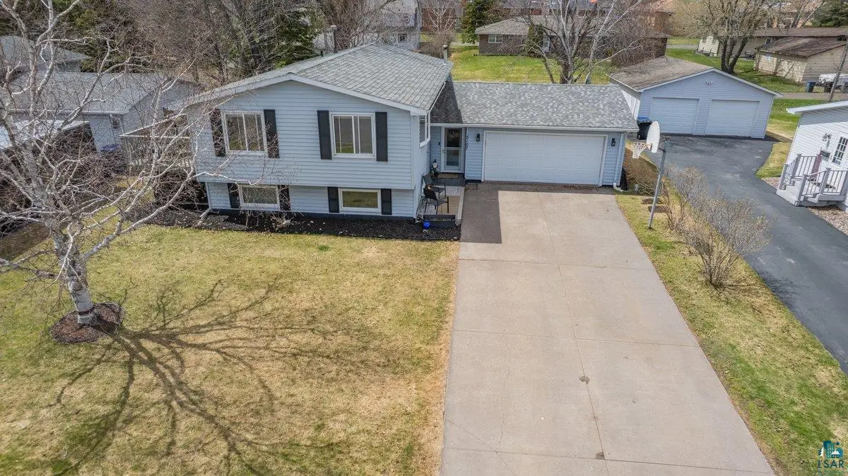 3107 Hughitt Ave, Superior, WI 54880 - #1