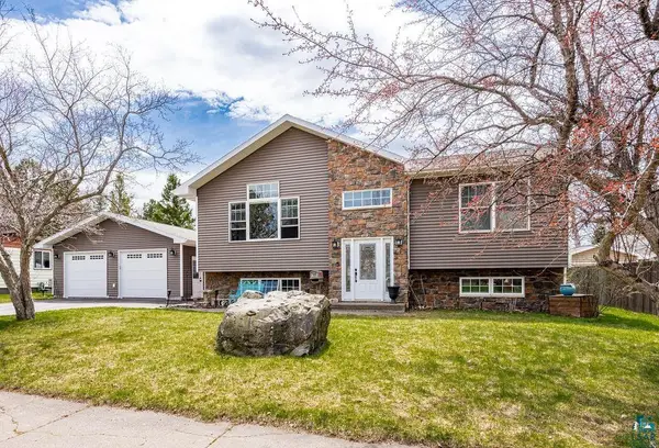 412 Agate St, Cloquet, MN 55720