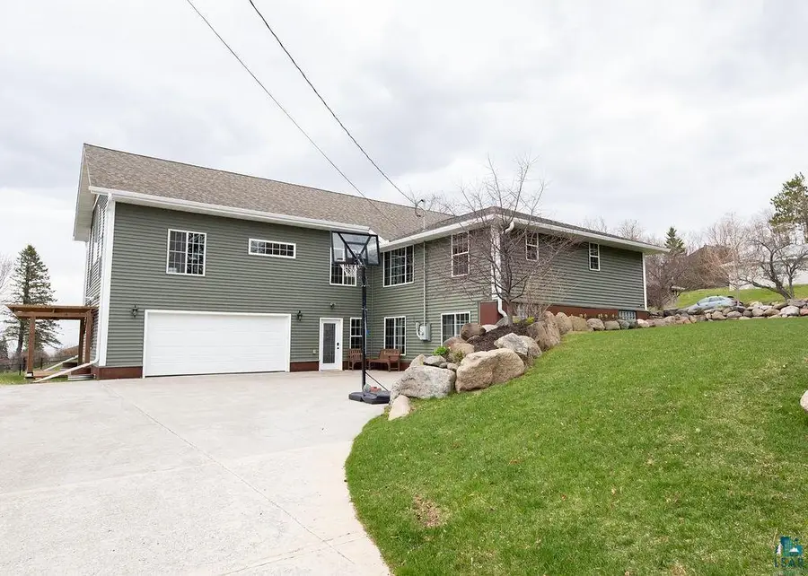 1524 Boulevard Pl, Duluth, MN 55811 - #3