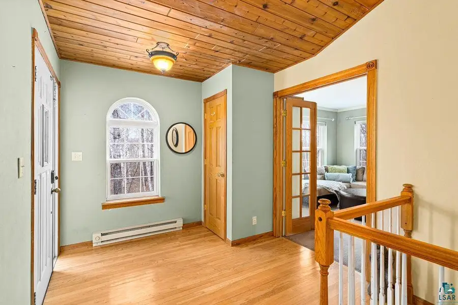 2530 Bear Valley Dr, Carlton, MN 55718 - #3