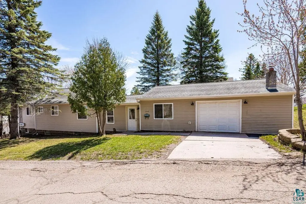 1540 N 7th Ave E, Duluth, MN 55805 - #1