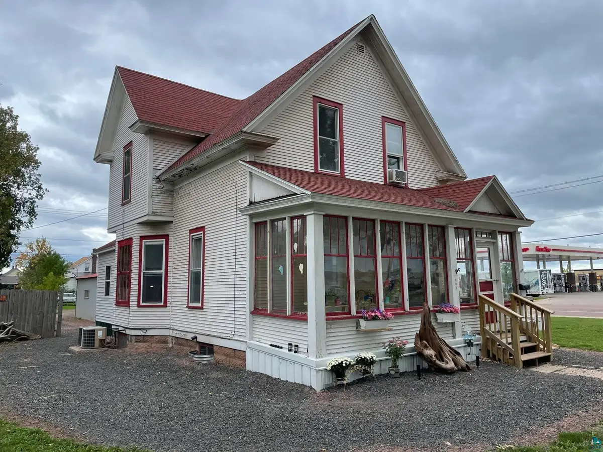 605 Ellis Ave, Ashland, WI 54806 - #1
