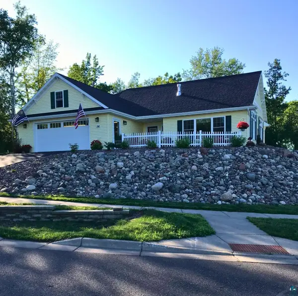 341 Coffee Creek Blvd, Duluth, MN 55811