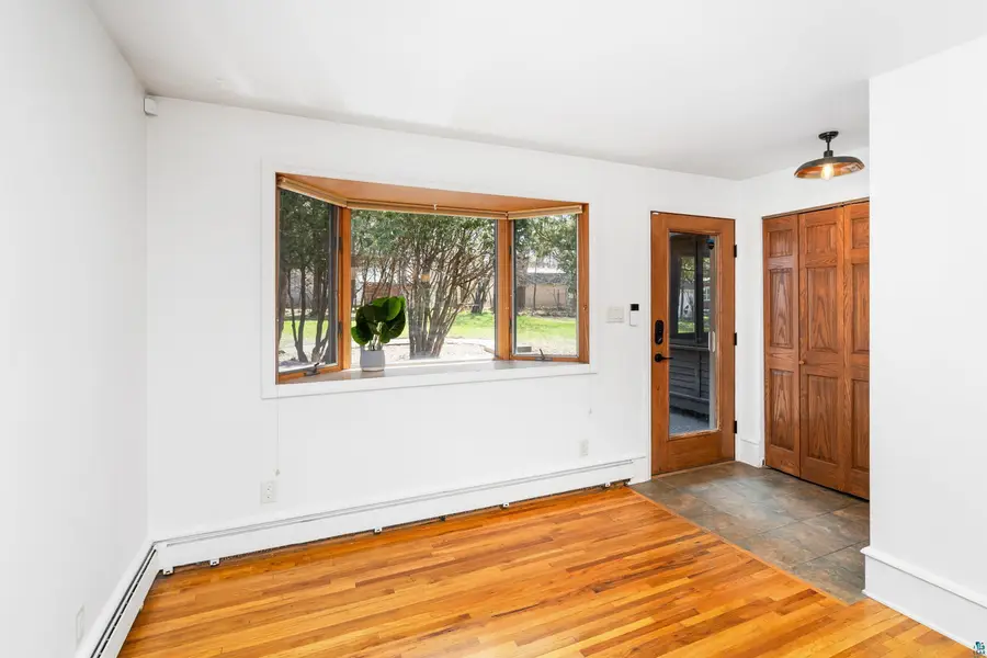1926 Columbus Ave, Duluth, MN 55803 - #3
