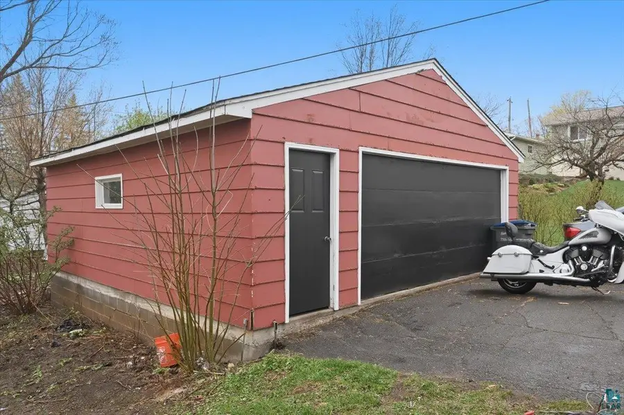 51 E Owatonna St, Duluth, MN 55803 - #3