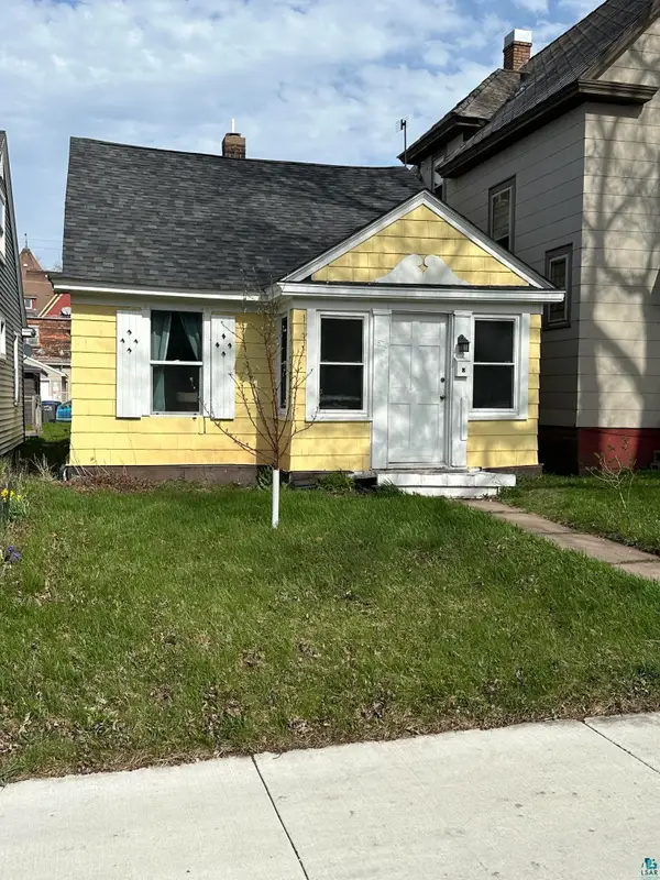 1520 Ogden Ave, Superior, WI 54880