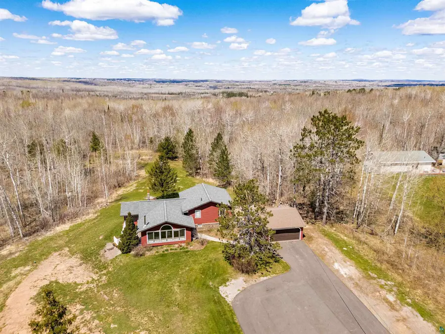 3325 Strand Rd, Duluth, MN 55804 - #2