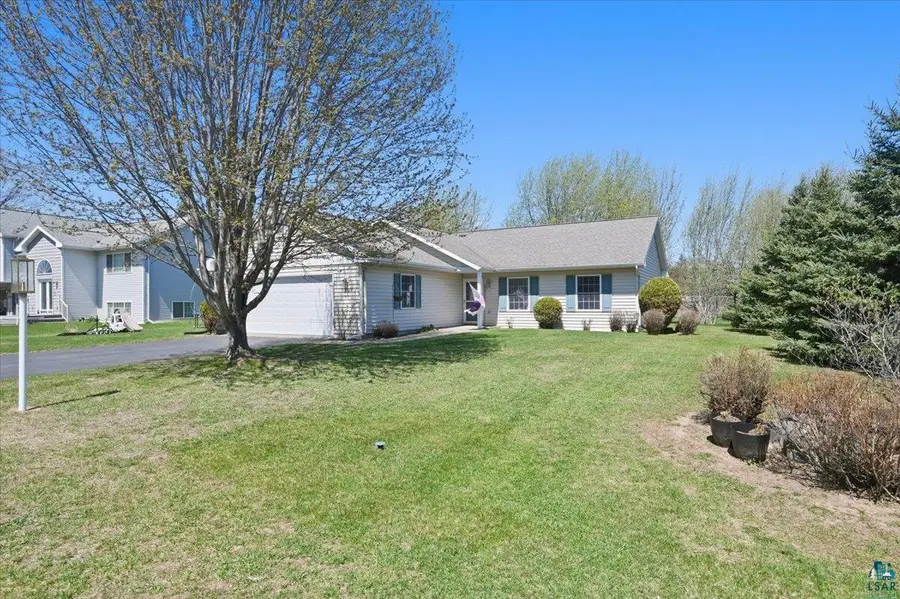 1207 Slate St, Cloquet, MN 55720 - #2