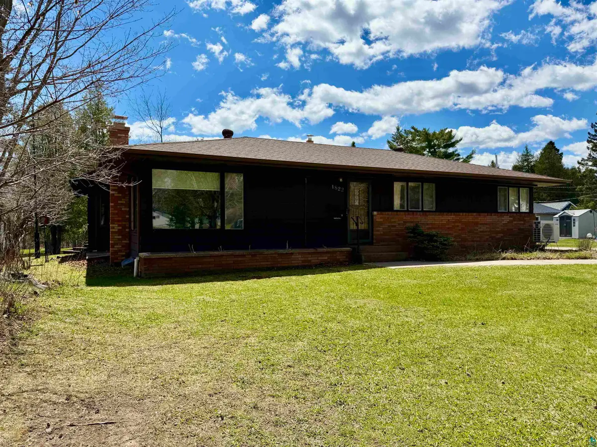 1822 7th Ave, Two Harbors, MN 55616 - #1