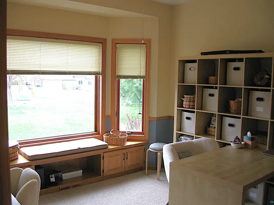 2717 Northridge Dr, Duluth, MN 55811 - #2