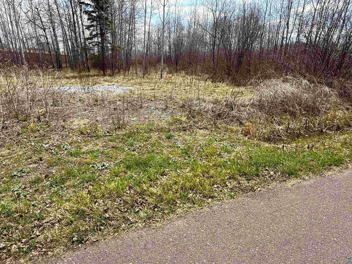 321 40th Ave E, Superior, WI 54880 - #1