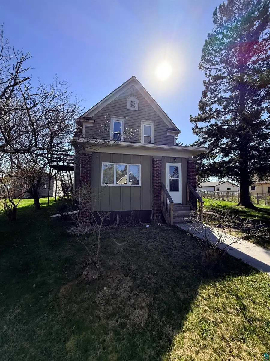 5314 E 3rd St, Superior, WI 54880 - #2
