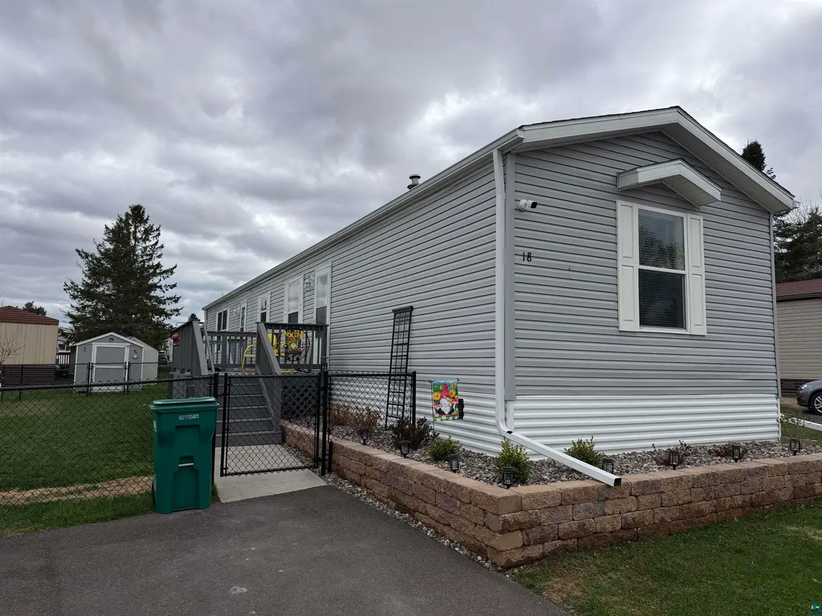 18 Kalmia Dr, Duluth, MN 55810 - #1