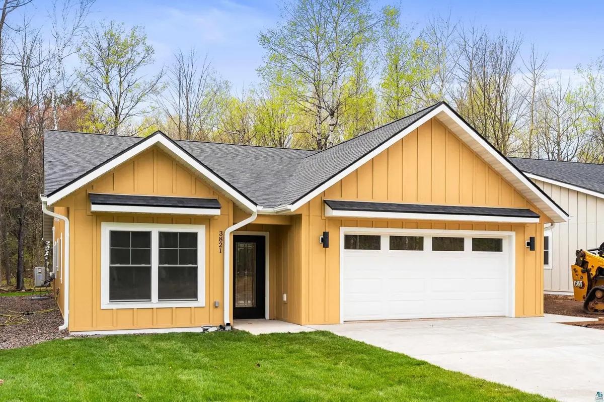 3821 Fountain Gate Dr, Duluth, MN 55811 - #1