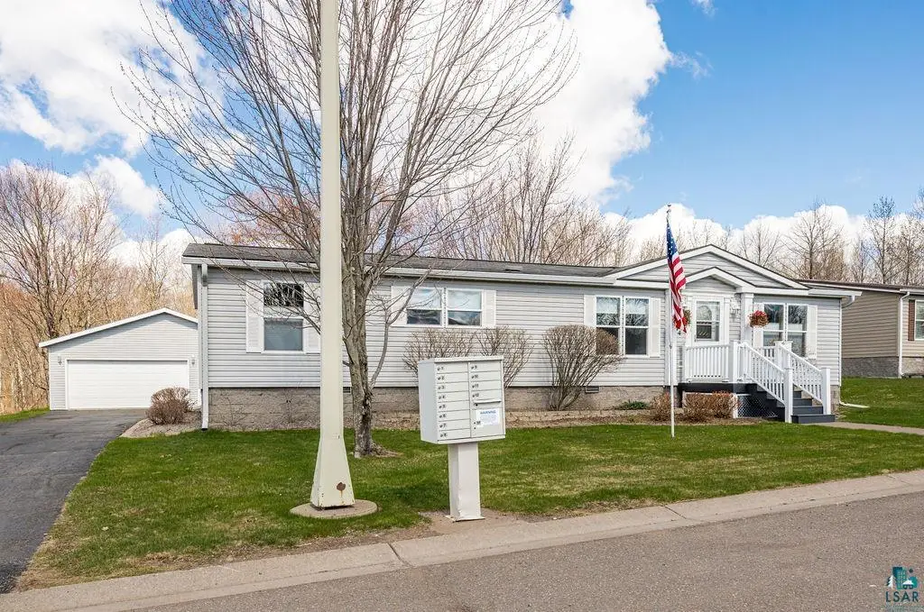 84 Arbutus Dr, Duluth, MN 55810 - #1