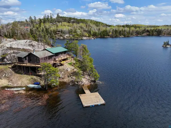 12586 Gunflint Tr, Grand Marais, MN 55604